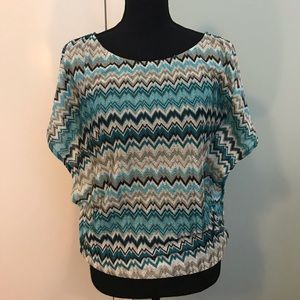 chevron striped top
